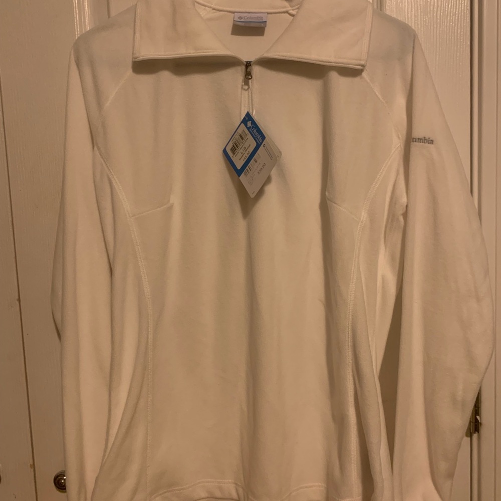 Brand new Columbia pullover